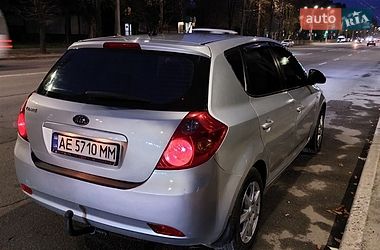 Хетчбек Kia Ceed 2007 в Кривому Розі фото 6 Хетчбек Kia Ceed 2007 в Кривому Розі