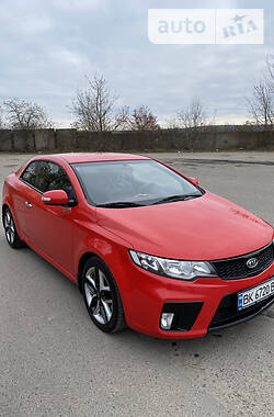 Купе Kia Cerato Koup 2010 в Ровно