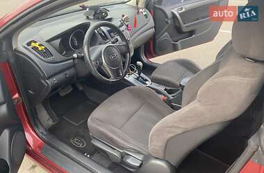 Купе Kia Cerato Koup 2010 в 