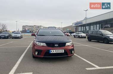 Купе Kia Cerato Koup 2010 в 