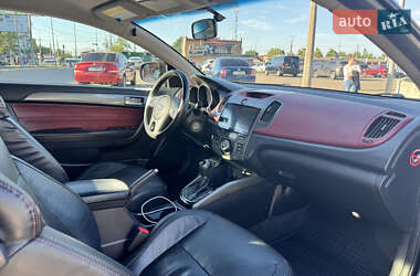 Купе Kia Cerato Koup 2011 в 