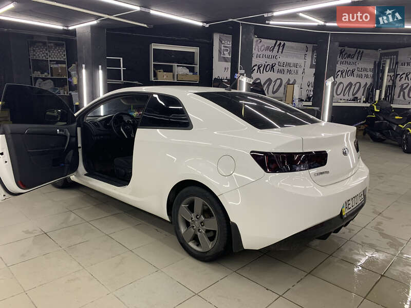 Купе Kia Cerato Koup 2011 в Днепре