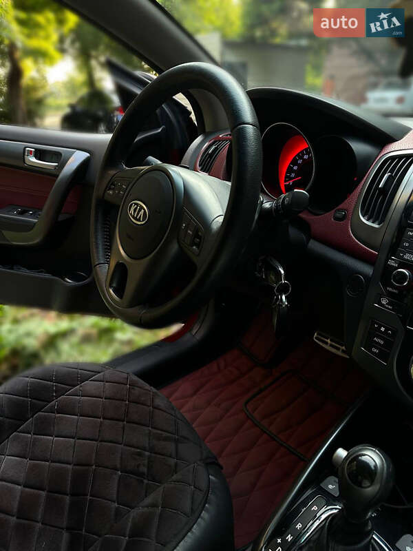 Купе Kia Cerato Koup 2011 в Запорожье