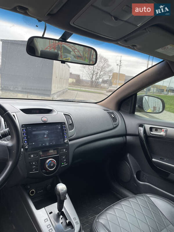 Купе Kia Cerato Koup 2010 в Виннице