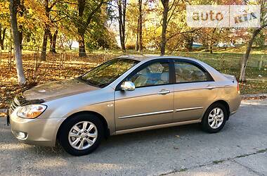 Седан Kia Cerato 2007 в Херсоне