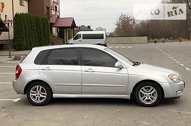 Хэтчбек Kia Cerato 2008 в Тернополе