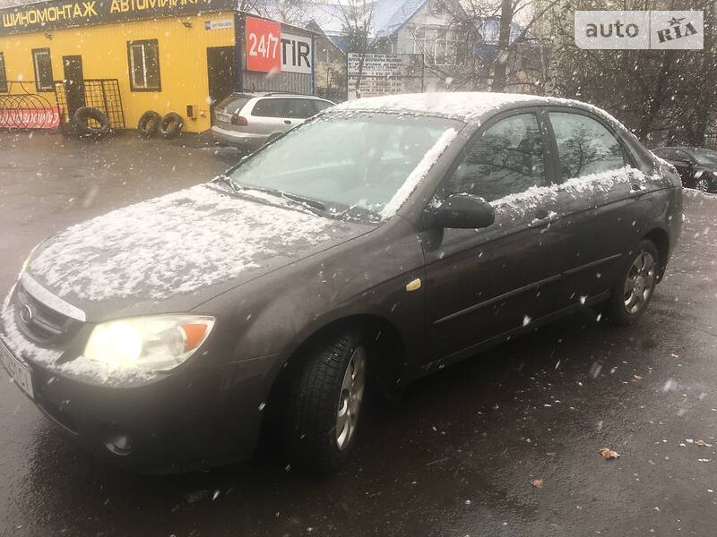 Седан Kia Cerato 2006 в Хмельницком