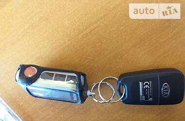 Седан Kia Cerato 2011 в 