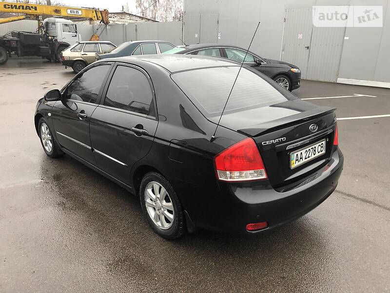 Седан Kia Cerato 2007 в Білій Церкві