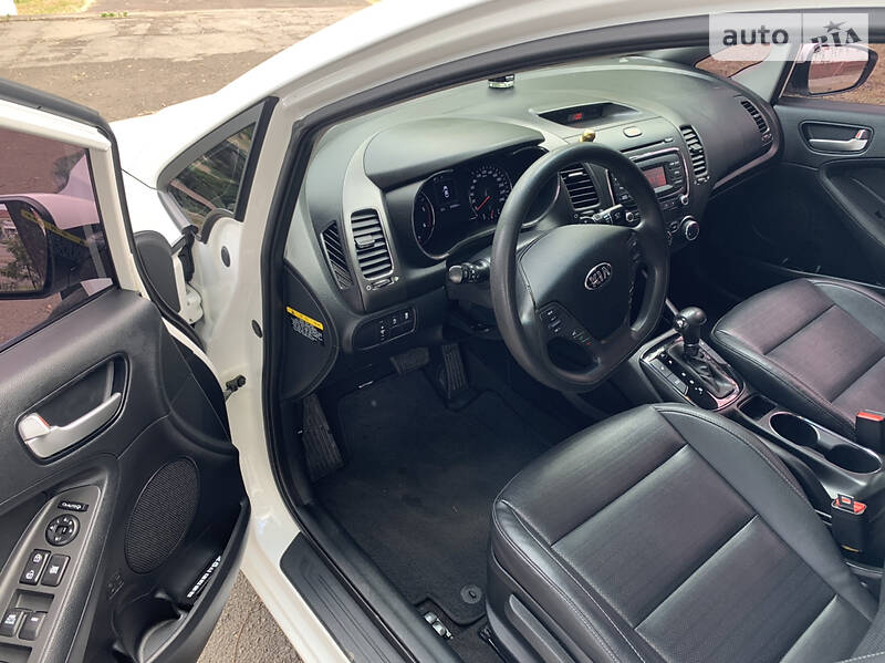 Седан Kia Cerato 2017 в Києві