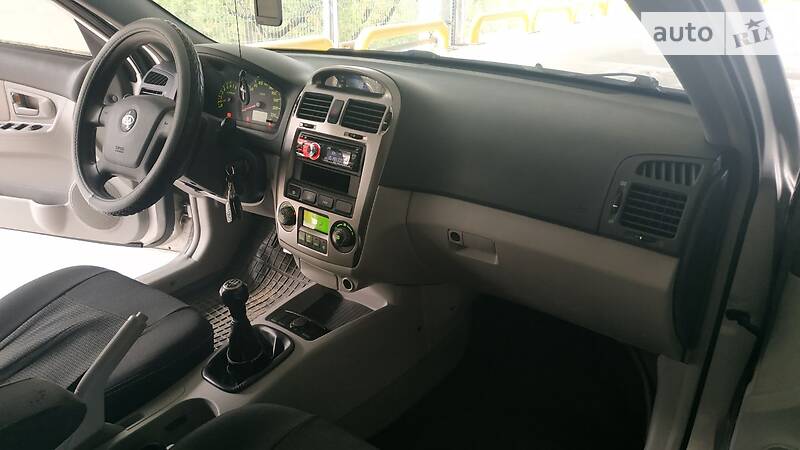 Седан Kia Cerato 2006 в Киеве