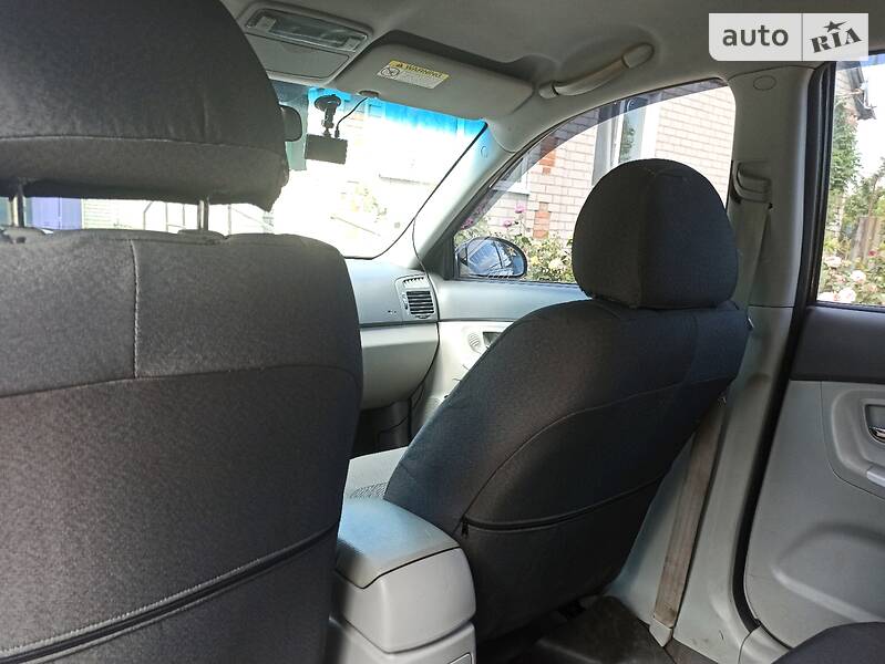 Седан Kia Cerato 2008 в Новомосковську