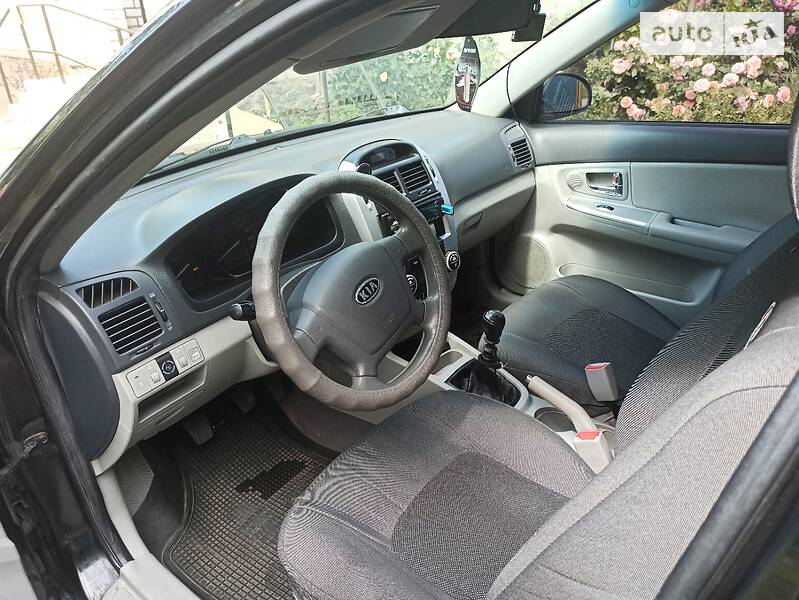 Седан Kia Cerato 2008 в Новомосковську