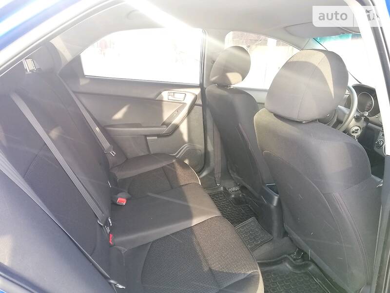 Седан Kia Cerato 2009 в Бердичеве