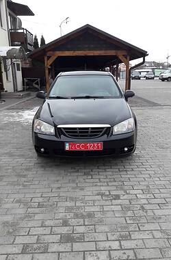 Хэтчбек Kia Cerato 2005 в Староконстантинове