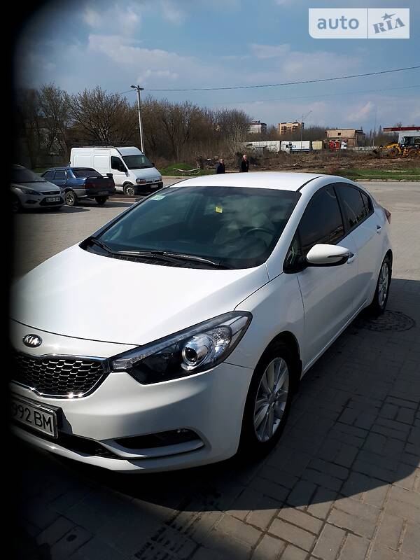 Седан Kia Cerato 2013 в Каменец-Подольском