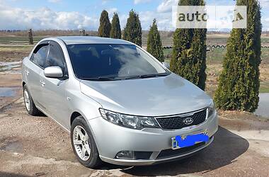 Седан Kia Cerato 2010 в Одессе