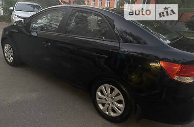 Седан Kia Cerato 2009 в 