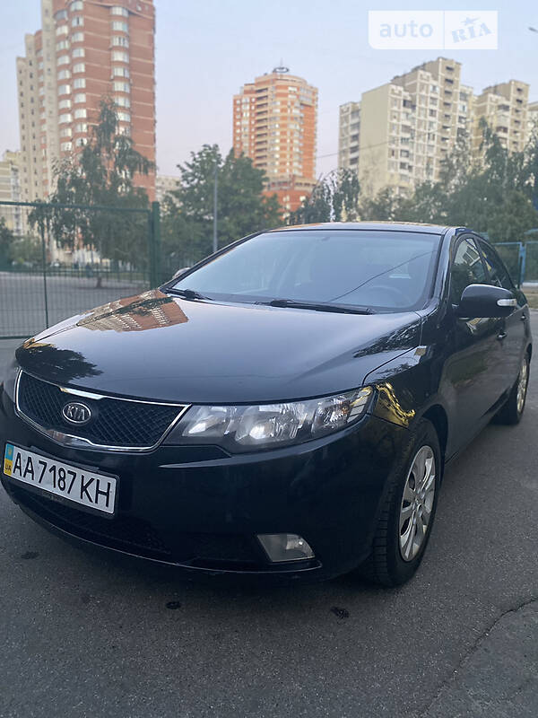 Седан Kia Cerato 2009 в 
