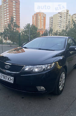 Седан Kia Cerato 2009 в 