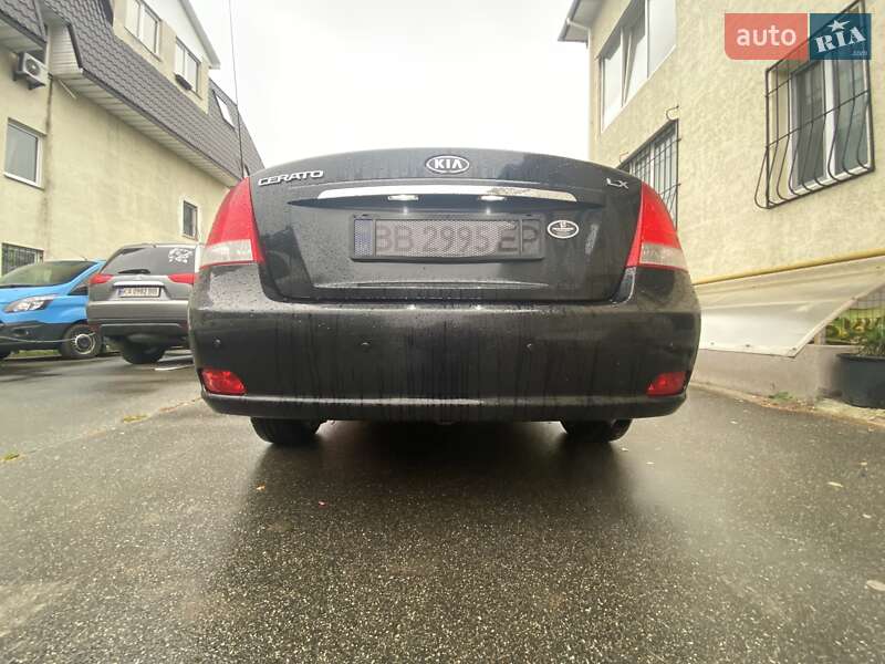 Седан Kia Cerato 2006 в Ірпені