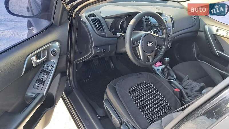 Седан Kia Cerato 2009 в Харкові фото 6 Седан Kia Cerato 2009 в Харкові