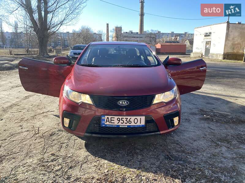 Купе Kia Cerato 2012 в Павлограде