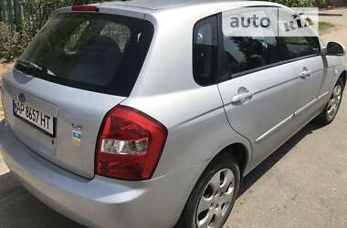 Хэтчбек Kia Cerato 2005 в Запорожье