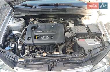 Седан Kia Cerato 2007 в Киеве