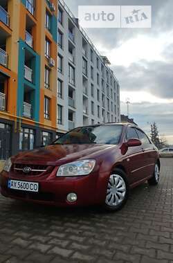 Седан Kia Cerato 2006 в Ивано-Франковске