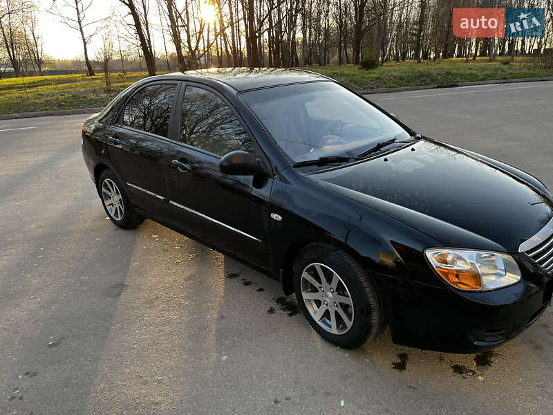Седан Kia Cerato 2007 в Трускавці