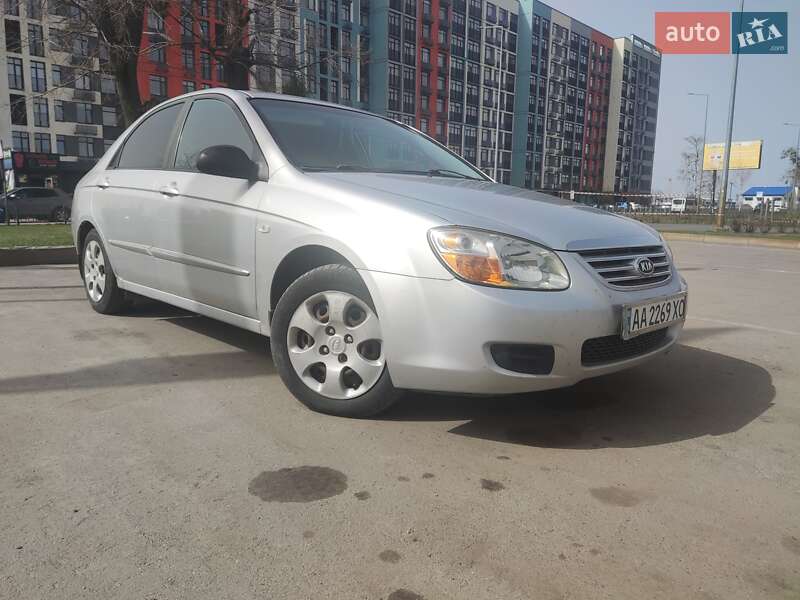 Седан Kia Cerato 2007 в Киеве