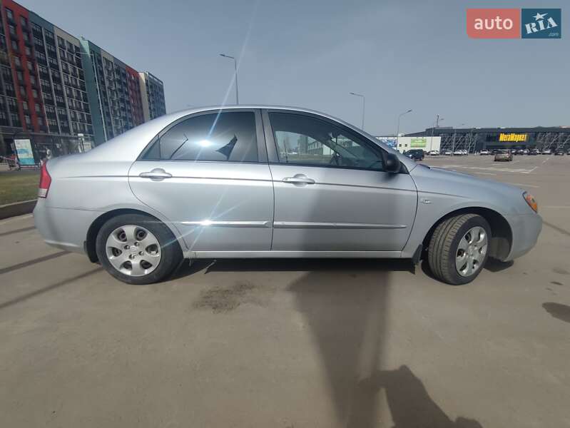 Седан Kia Cerato 2007 в Киеве