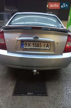 Седан Kia Cerato 2006 в Хмельницком