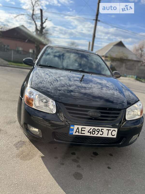 Седан Kia Cerato 2008 в Павлограді