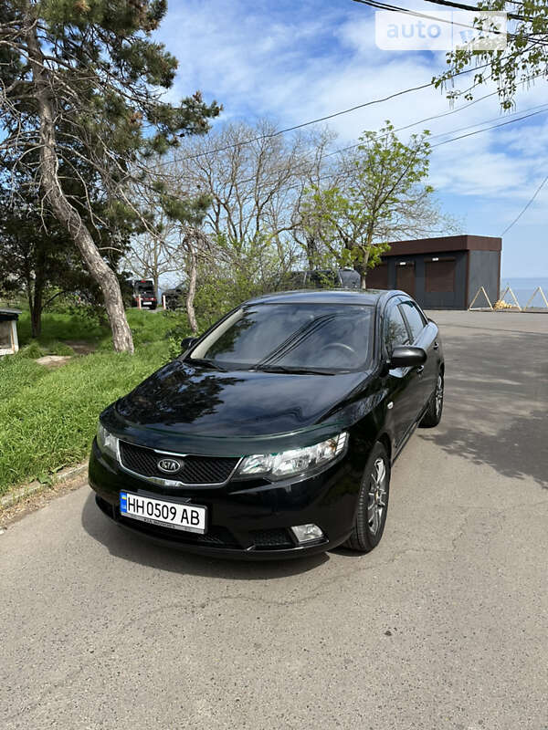 Седан Kia Cerato 2009 в Одессе