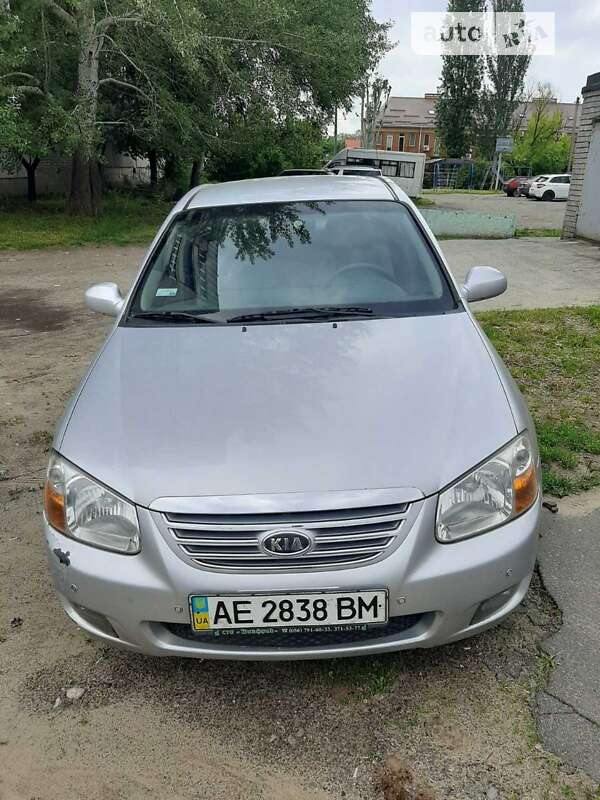 Седан Kia Cerato 2007 в Днепре