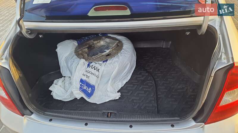 Седан Kia Cerato 2006 в Харькове фото 15 Седан Kia Cerato 2006 в Харькове