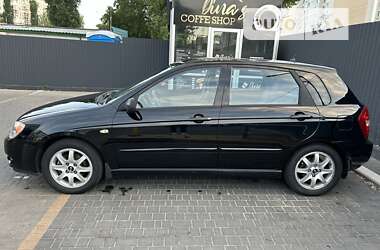 Хэтчбек Kia Cerato 2005 в Одессе