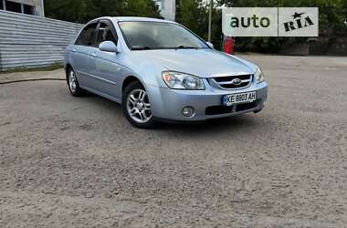 Седан Kia Cerato 2006 в Кривом Роге