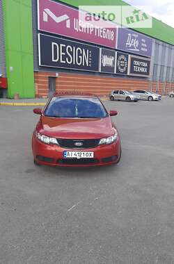 Седан Kia Cerato 2009 в Киеве