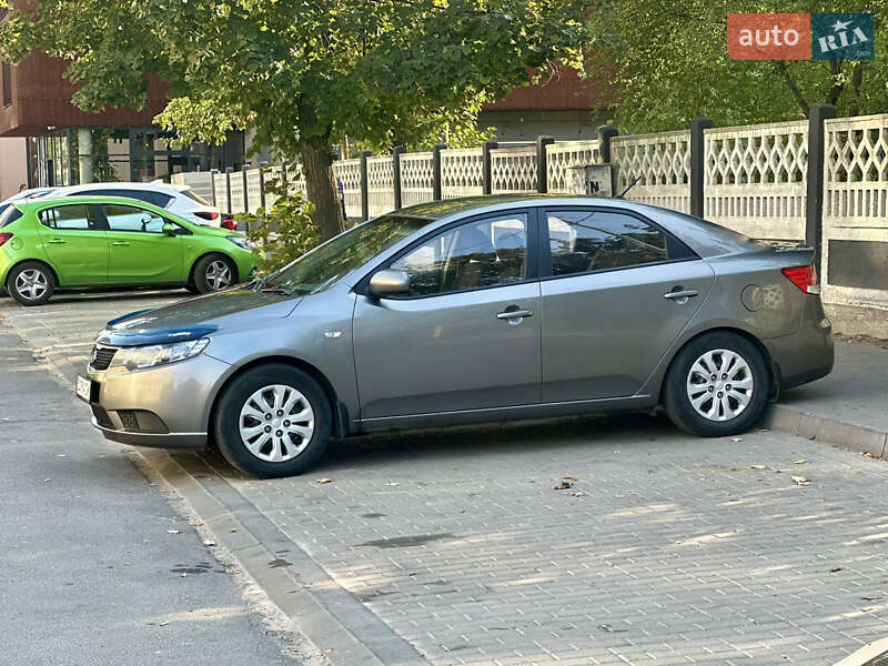 Kia Cerato 2011