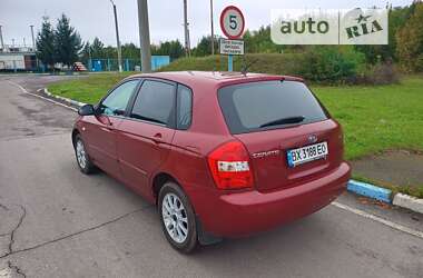 Хетчбек Kia Cerato 2006 в Хмельницькому