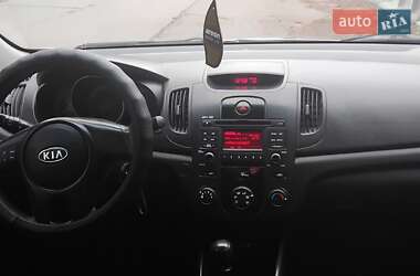 Седан Kia Cerato 2012 в Золотоноші