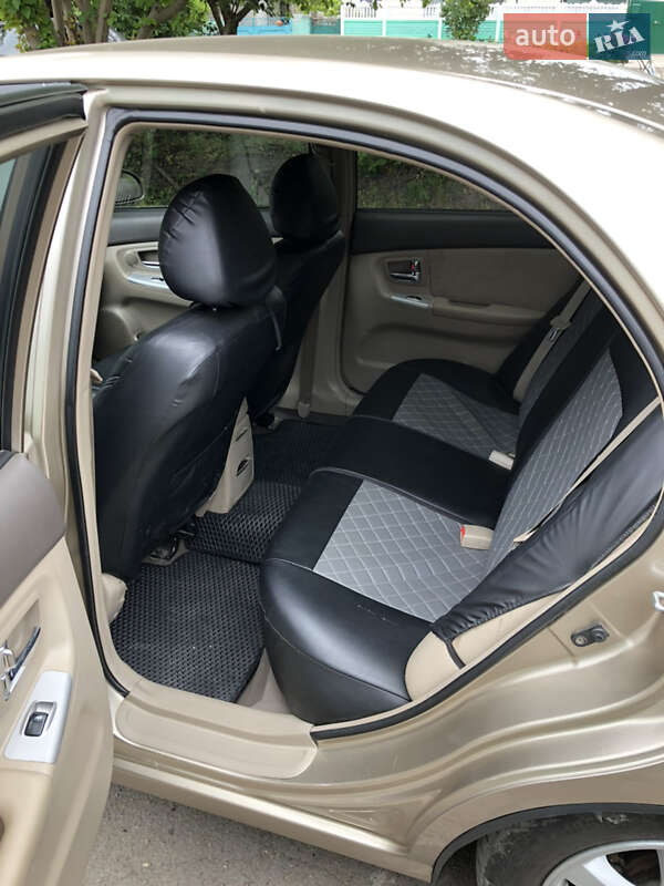 Седан Kia Cerato 2007 в Кам'янському