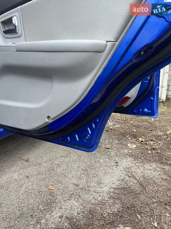 Седан Kia Cerato 2009 в Краснограде