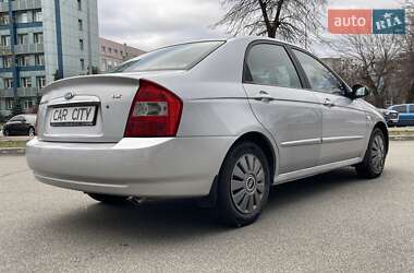 Седан Kia Cerato 2006 в Киеве