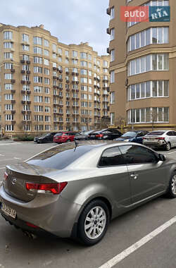 Купе Kia Cerato 2012 в Киеве