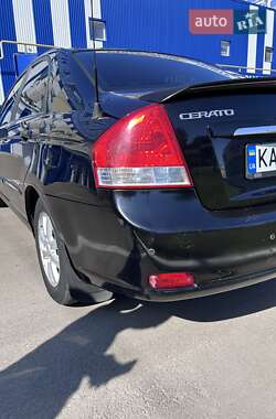 Седан Kia Cerato 2007 в Києві