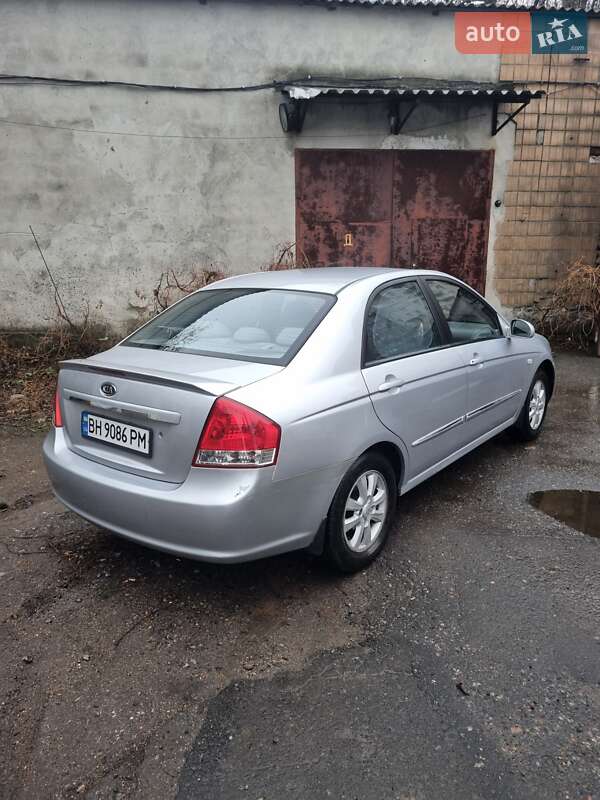 Седан Kia Cerato 2007 в Одесі